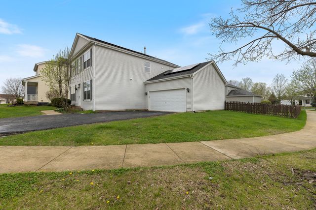 1845 BLUESTEM Circle, Aurora, IL 60504