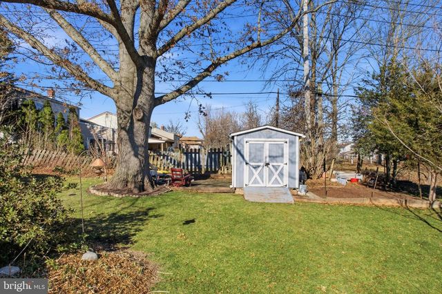 1035 POPLAR ST, Lansdale, PA 19446