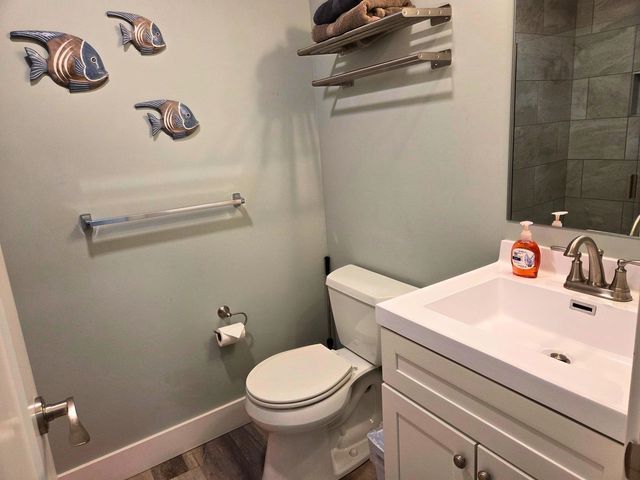 914 E Front Street 6, Traverse City, MI 49686