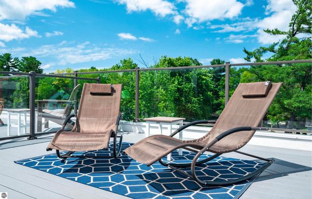 914 E Front Street 6, Traverse City, MI 49686