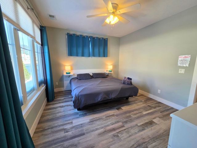 914 E Front Street 6, Traverse City, MI 49686