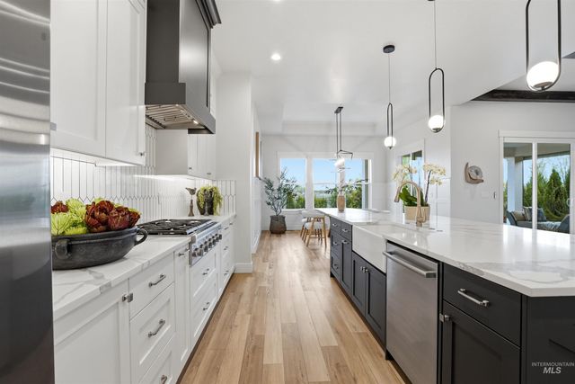 6299 W Biathlon St, Eagle, ID 83616