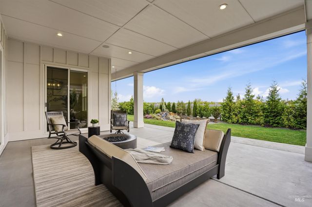 6299 W Biathlon St, Eagle, ID 83616