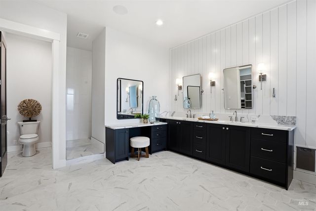 6299 W Biathlon St, Eagle, ID 83616