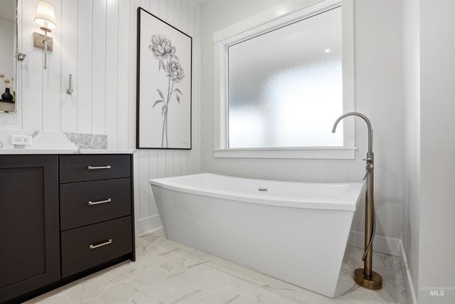 6299 W Biathlon St, Eagle, ID 83616