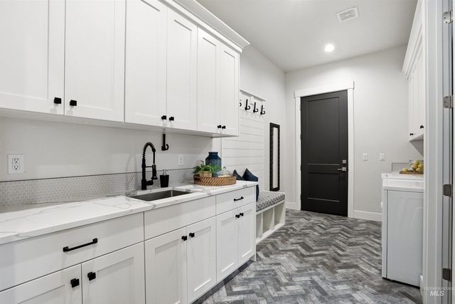 6299 W Biathlon St, Eagle, ID 83616