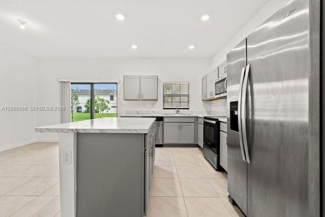 1167 SW 7th Ct, Florida City, FL 33034