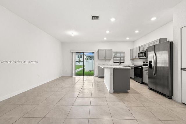 1167 SW 7th Ct, Florida City, FL 33034