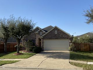 19130 Golden Heath Lane, Richmond, TX 77407