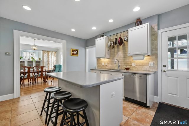 223 Oxford Street, Hartford, CT 06105