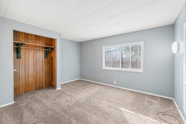 906 E Hanson Street, Cleveland, TX 77327