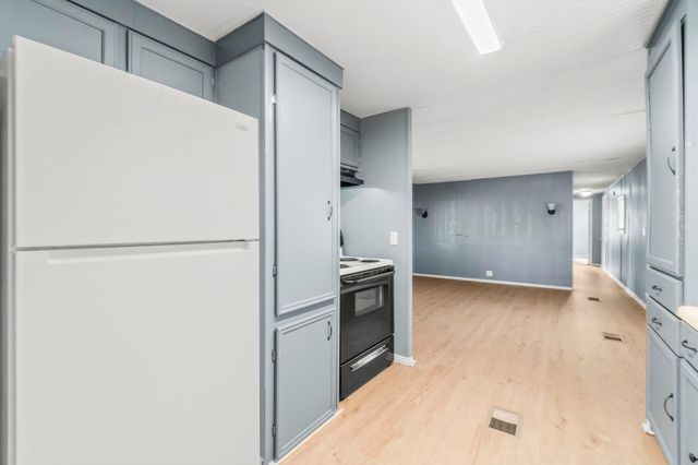 906 E Hanson Street, Cleveland, TX 77327