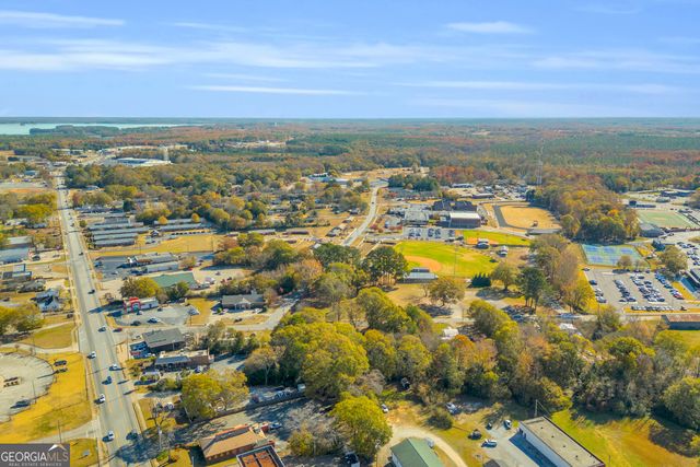 76 Campbell Drive, Hartwell, GA 30643