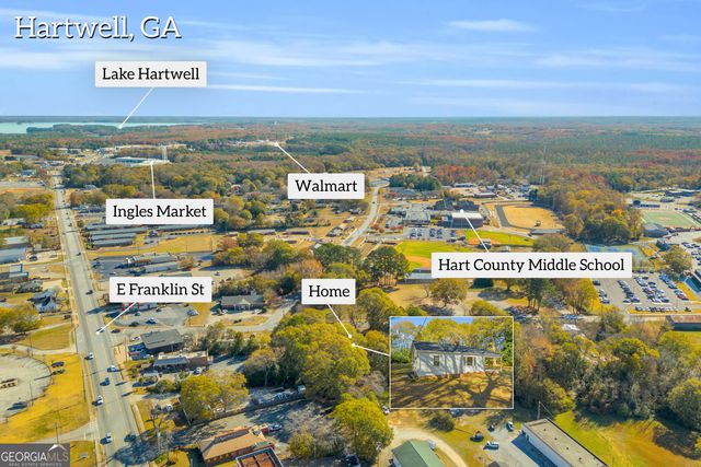 76 Campbell Drive, Hartwell, GA 30643