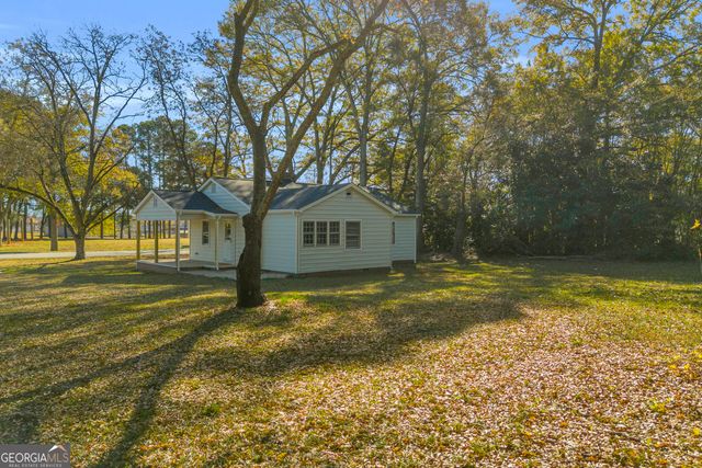 76 Campbell Drive, Hartwell, GA 30643