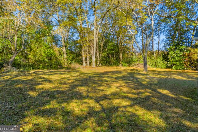 76 Campbell Drive, Hartwell, GA 30643