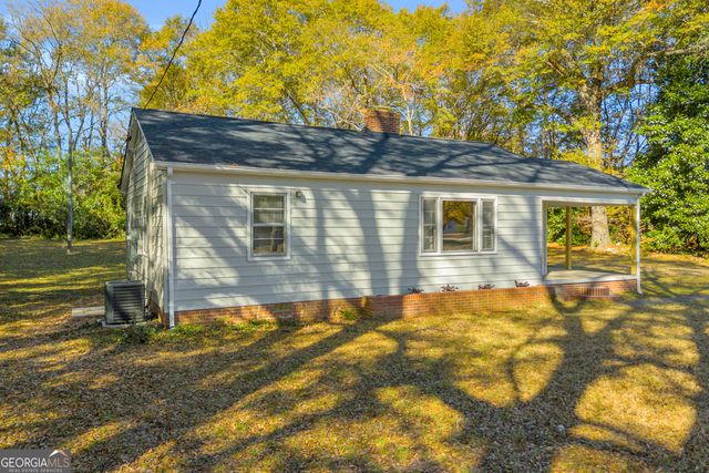 76 Campbell Drive, Hartwell, GA 30643