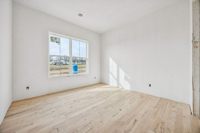 105 Desperado Way, Weatherford, TX 76088