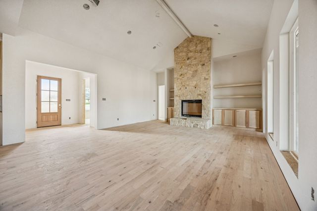 105 Desperado Way, Weatherford, TX 76088