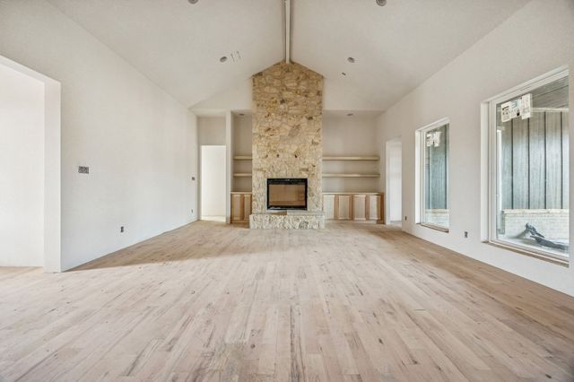 105 Desperado Way, Weatherford, TX 76088