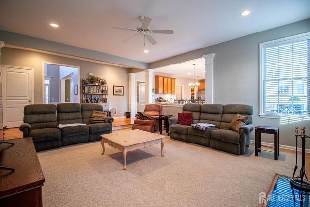 34 Equestrian Way, Monroe, NJ 08831