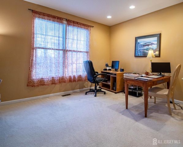 34 Equestrian Way, Monroe, NJ 08831