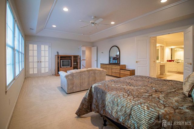 34 Equestrian Way, Monroe, NJ 08831