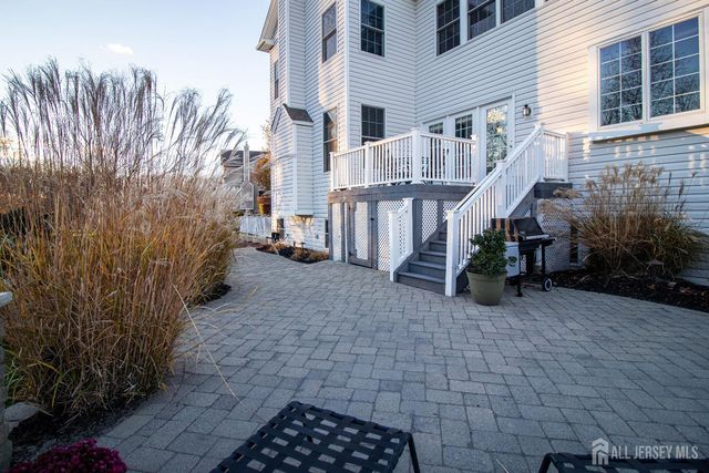 34 Equestrian Way, Monroe, NJ 08831