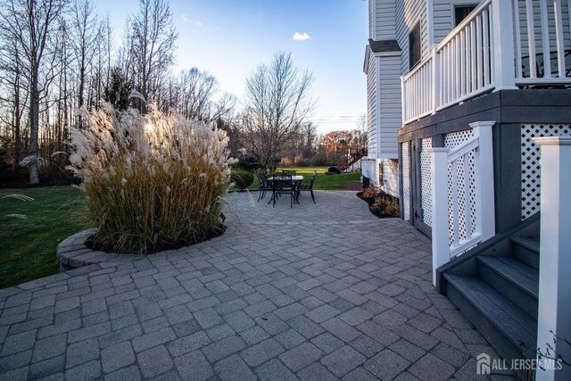 34 Equestrian Way, Monroe, NJ 08831