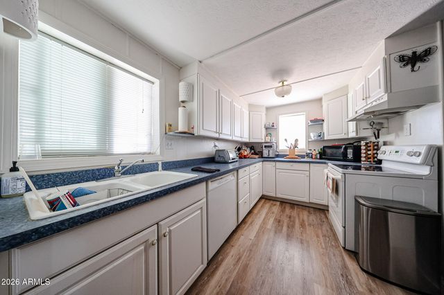 1642 S 77TH Street, Mesa, AZ 85209