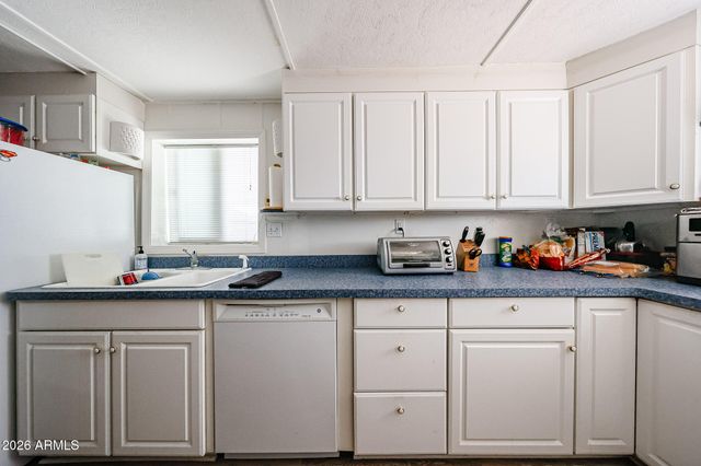 1642 S 77TH Street, Mesa, AZ 85209