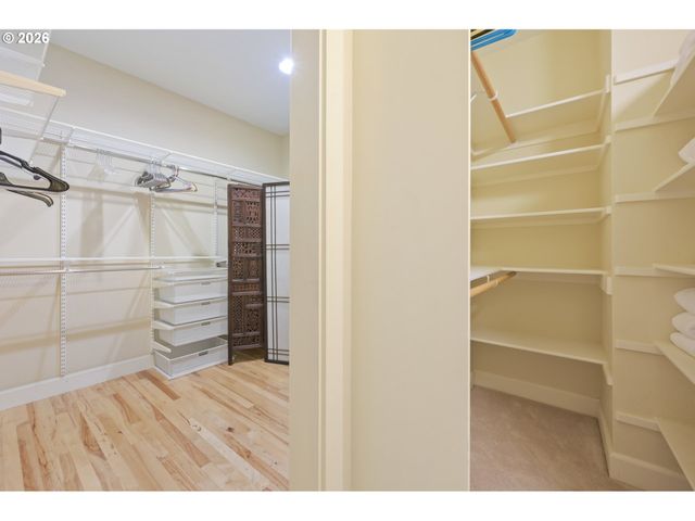 1862 E 43RD Ave, Eugene, OR 97405