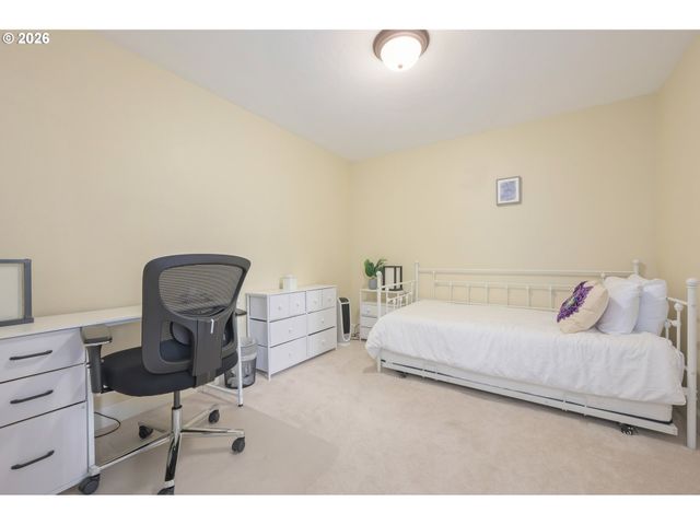 1862 E 43RD Ave, Eugene, OR 97405