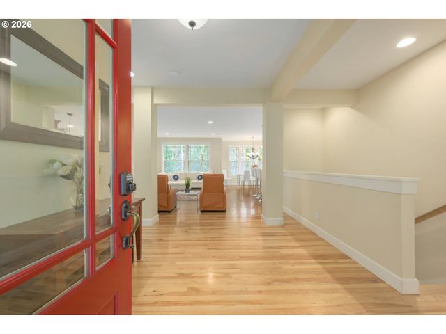 1862 E 43RD Ave, Eugene, OR 97405