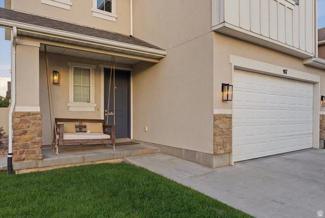 917 W STONEHAVEN DR, North Salt Lake, UT 84054