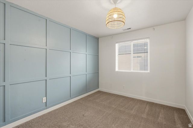 917 W STONEHAVEN DR, North Salt Lake, UT 84054