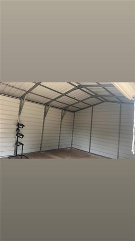 490 Hernandez Road, Poteet, TX 78065