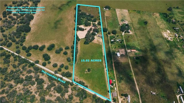 490 Hernandez Road, Poteet, TX 78065