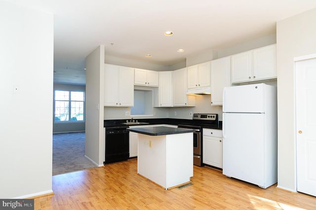 8459 GOLD SUNSET WAY, Columbia, MD 21045