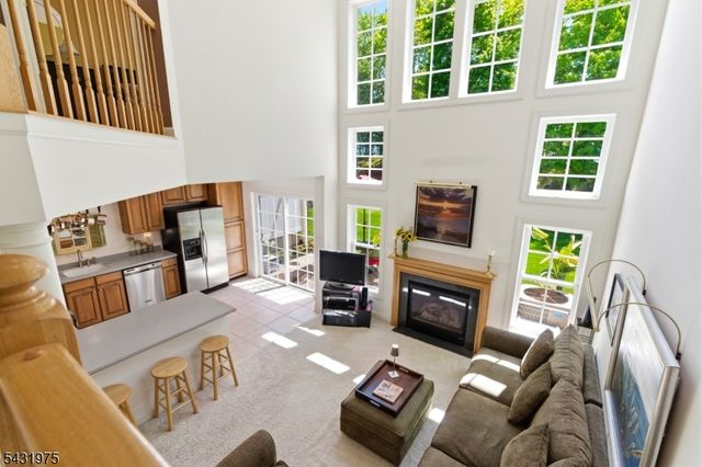 69 Magnolia Way, North Haledon Boro, NJ 07508