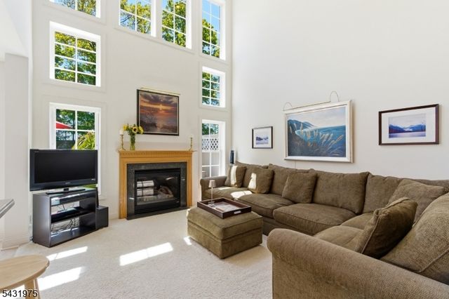 69 Magnolia Way, North Haledon Boro, NJ 07508