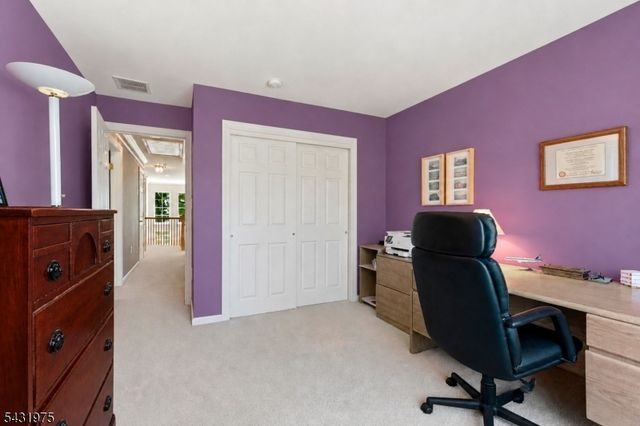 69 Magnolia Way, North Haledon Boro, NJ 07508