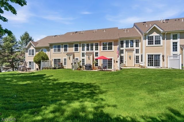 69 Magnolia Way, North Haledon Boro, NJ 07508