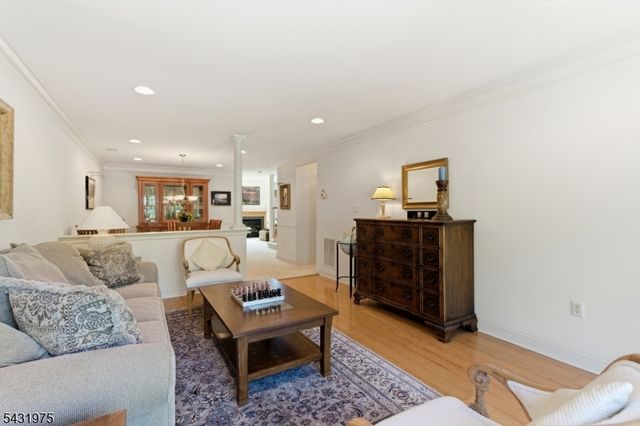 69 Magnolia Way, North Haledon Boro, NJ 07508