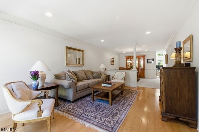 69 Magnolia Way, North Haledon Boro, NJ 07508