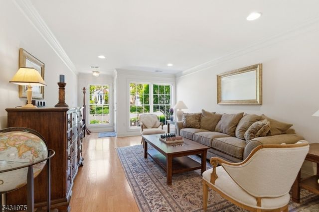 69 Magnolia Way, North Haledon Boro, NJ 07508