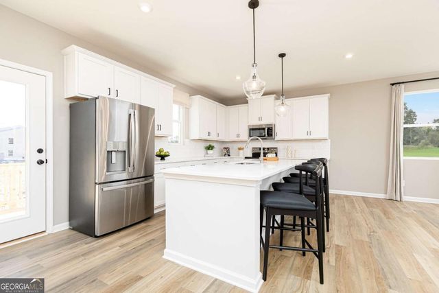 3525 Tristens Cove Walk, Loganville, GA 30052