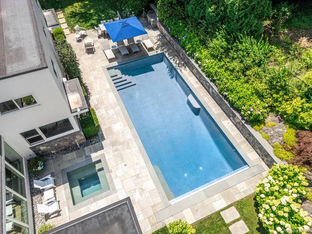 91 Chestnut Hill Lane, Briarcliff Manor, NY 10510