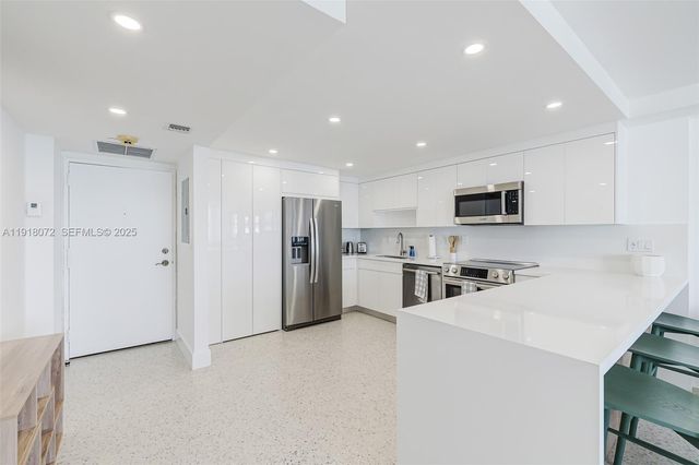 1865 Brickell Ave A1911, Miami, FL 33129