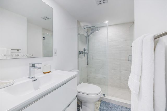 1865 Brickell Ave A1911, Miami, FL 33129